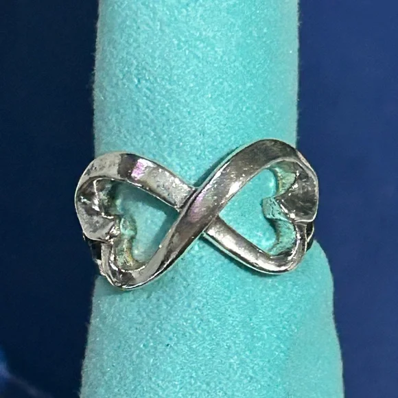 Tiffany&Co. Silver 925 Polished Infinity Ring Size 5 Vintage - Picture 4 of 6